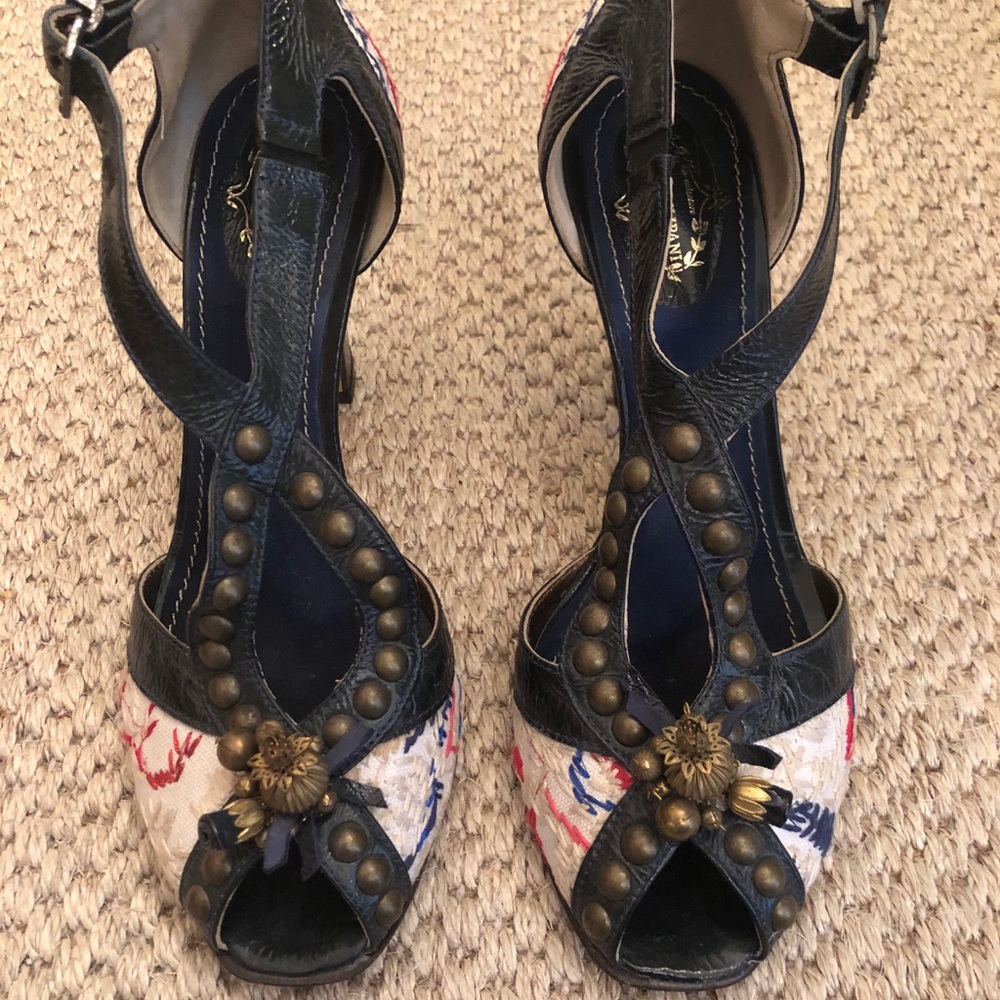 Vintage style Italian made Pan Tulipani heels